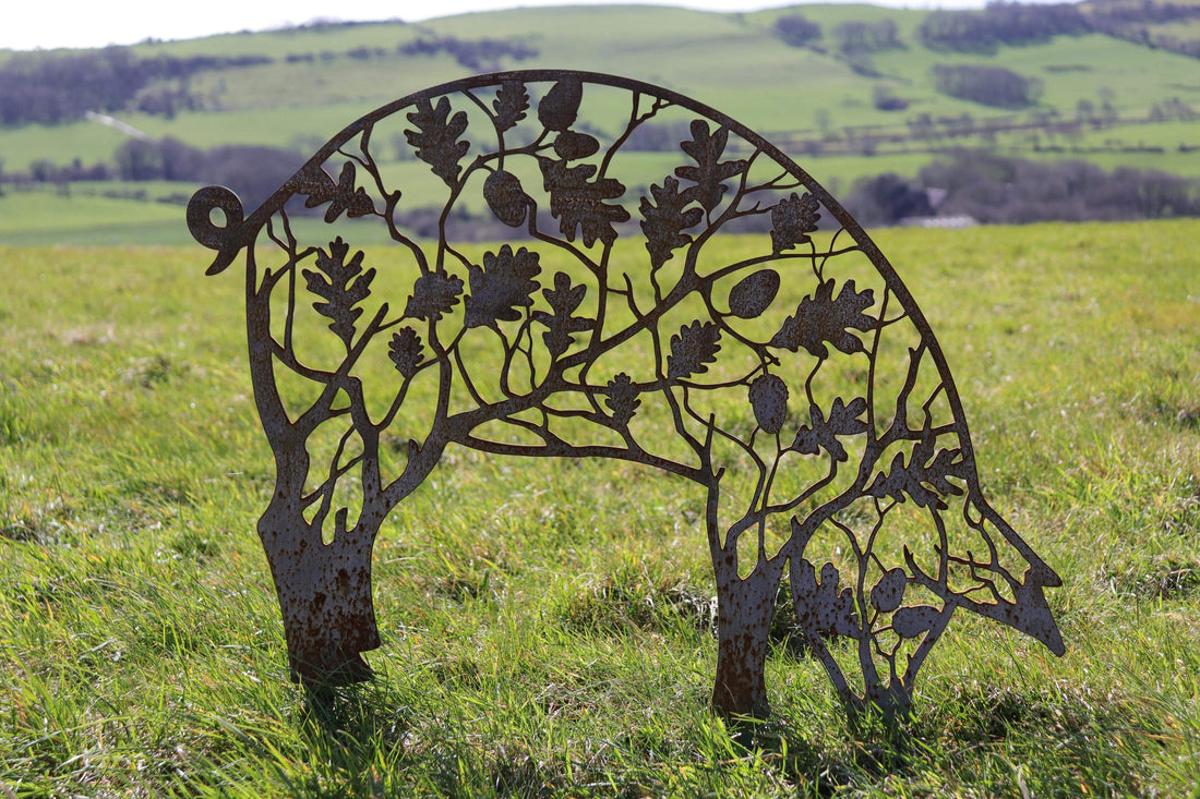 Rusty Pig Garden Ornamnets