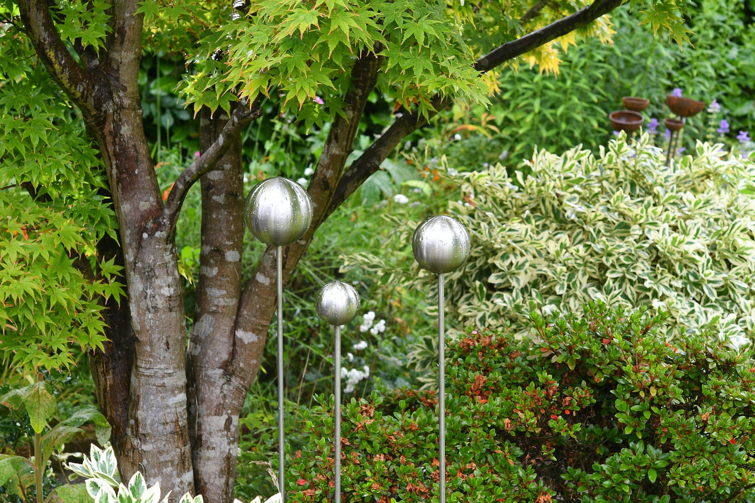 silver garden balls